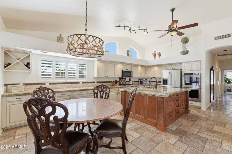 4013 E Elmwood St, Mesa, AZ 85205