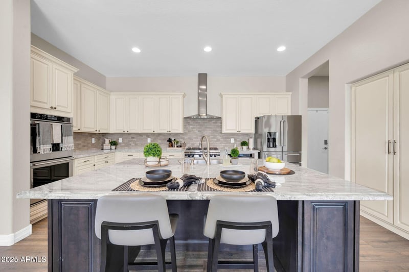 4013 Founder Cir, Buckeye, AZ 85396