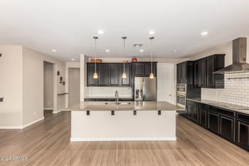 4013 S 79th Dr, Phoenix, AZ 85043