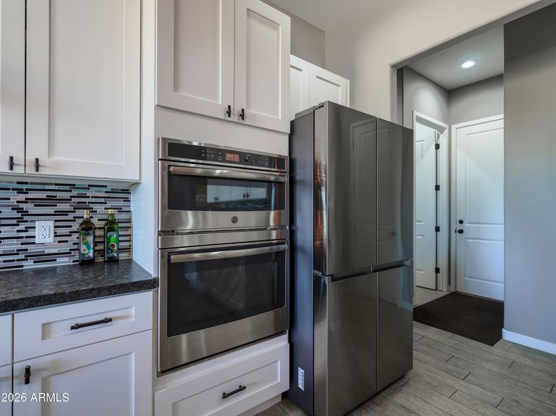 40130 N 7th St, Phoenix, AZ 85086