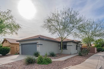 40130 Thunder Hills Ct, Phoenix, AZ 85086