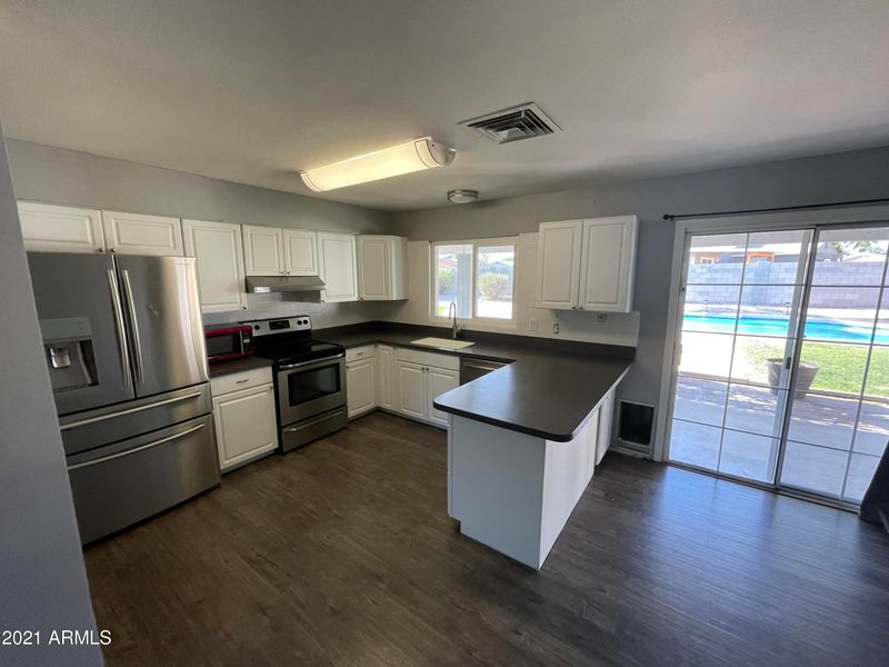 4014 E Campo Bello Dr, Phoenix, AZ 85032