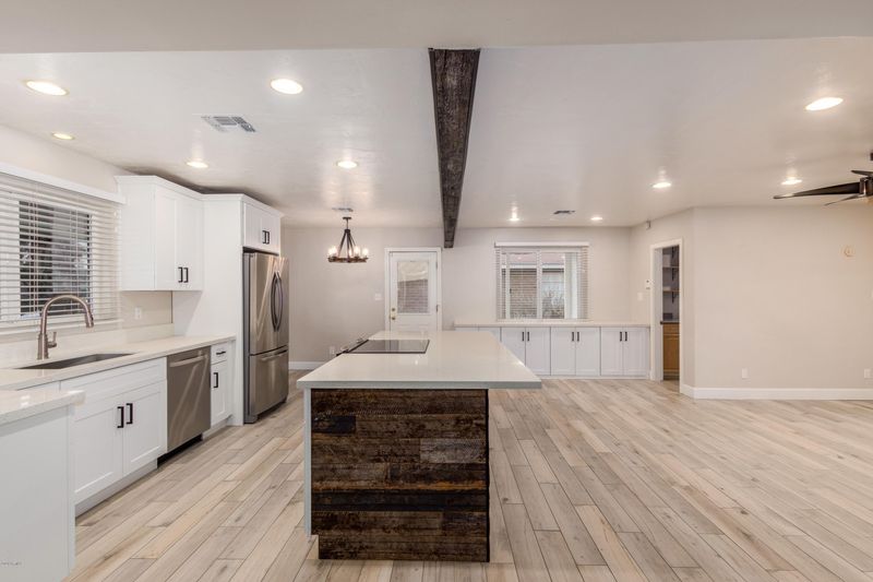 4014 E Montecito Ave, Phoenix, AZ 85018