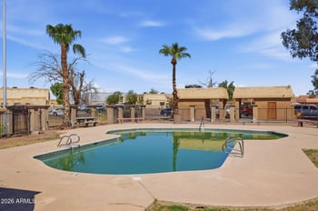 4014 S 44th Way, Phoenix, AZ 85040
