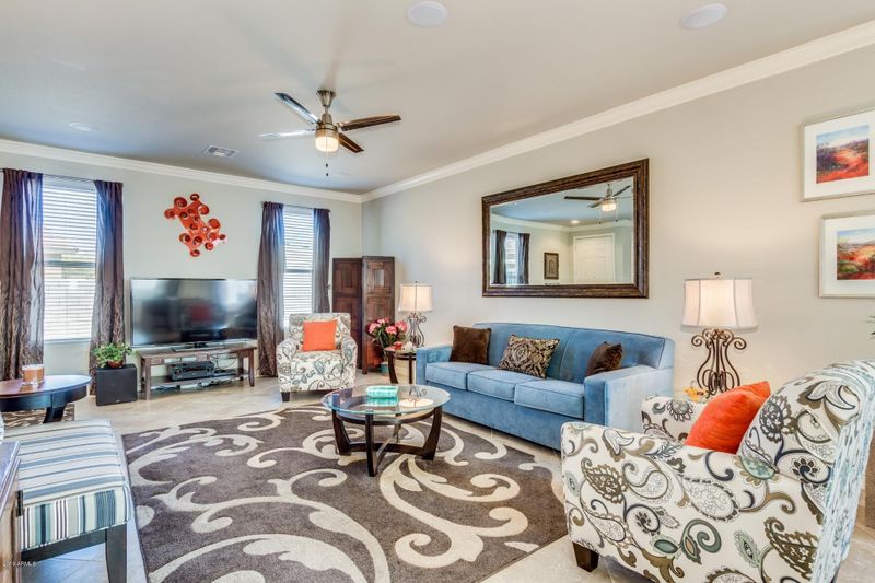 4014 W Abraham Ln, Glendale, AZ 85308
