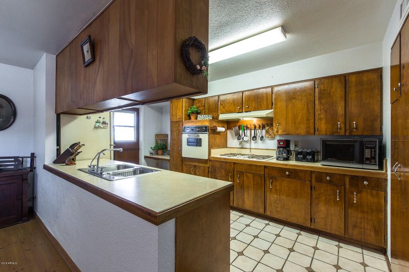 4014 W Solar Dr, Phoenix, AZ 85051