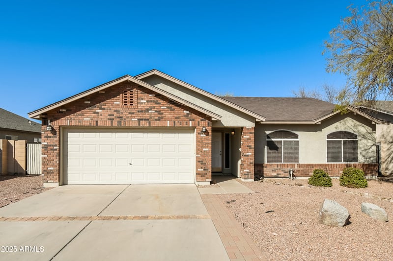 40144 Lerwick Dr, San Tan Valley, AZ 85140