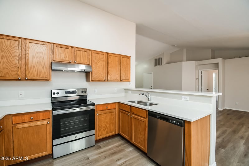 40144 Lerwick Dr, San Tan Valley, AZ 85140