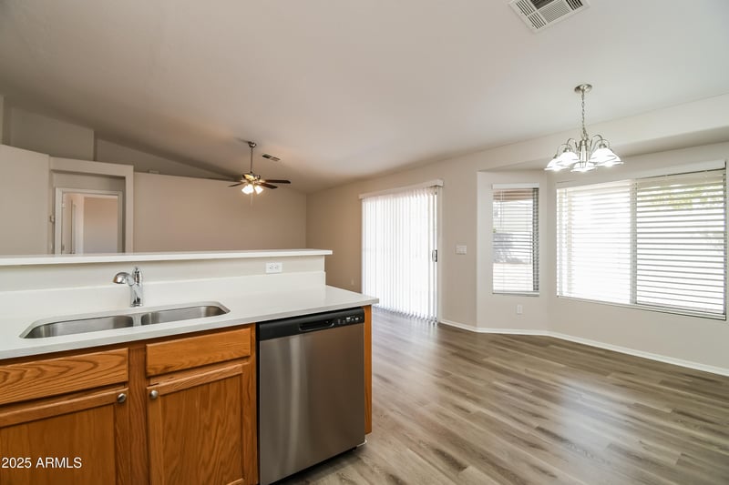 40144 Lerwick Dr, San Tan Valley, AZ 85140