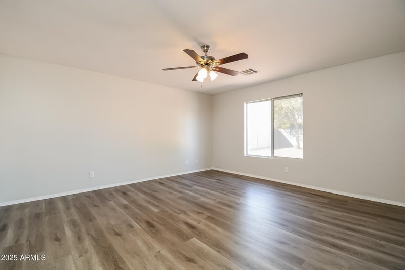 40144 Lerwick Dr, San Tan Valley, AZ 85140