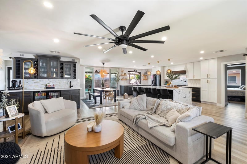 4015 Catalina Dr, Phoenix, AZ 85018