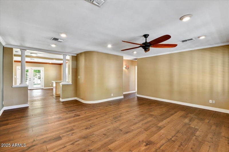 4015 Cheery Lynn Rd, Phoenix, AZ 85018