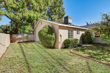 4015 Cheery Lynn Rd, Phoenix, AZ 85018