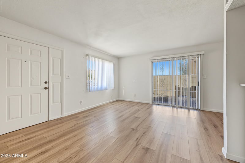 4015 S 45th St, Phoenix, AZ 85040
