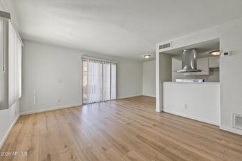 4015 S 45th St, Phoenix, AZ 85040