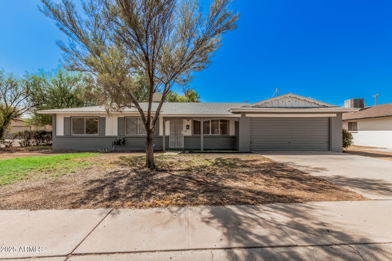 4015 Solar Dr, Phoenix, AZ 85051