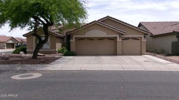 4015 Menadota Dr, Glendale, AZ 85308