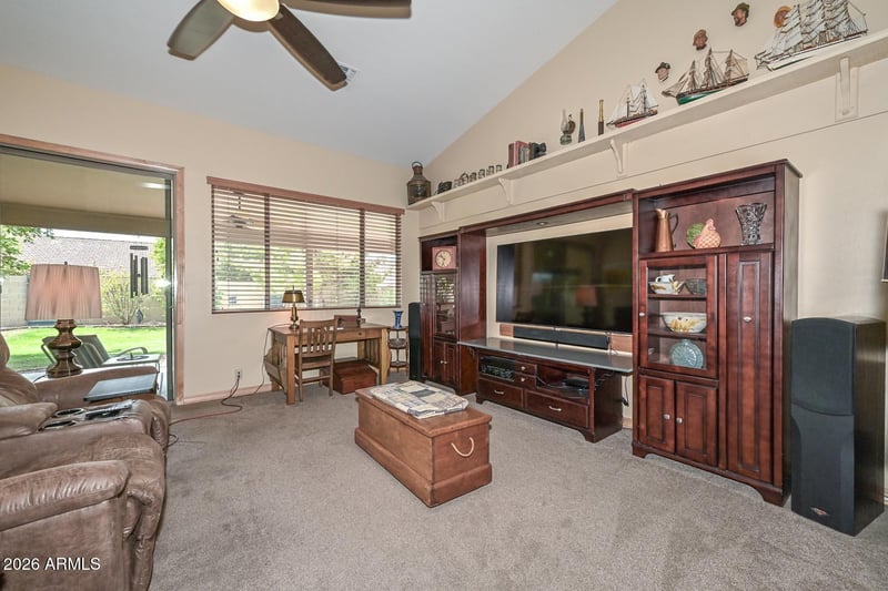 4015 W Menadota Dr, Glendale, AZ 85308
