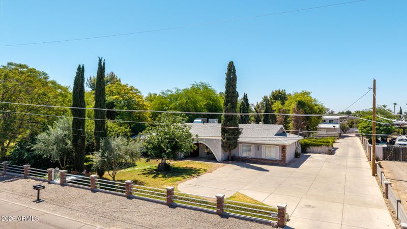 4015 W Topeka Dr, Glendale, AZ 85308