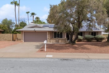 4016 E Shangri La Rd, Phoenix, AZ 85028