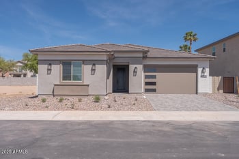 40165 Alameda Dr, San Tan Valley, AZ 85140