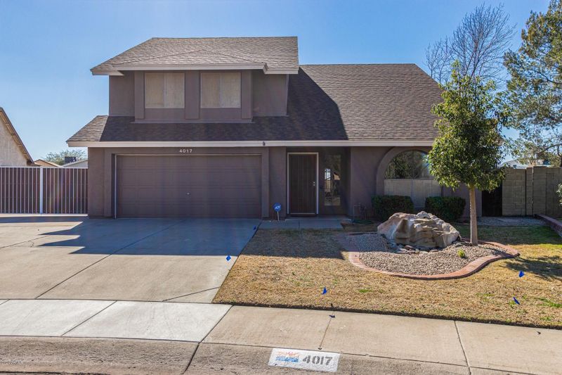 4017 W Soft Wind Dr, Glendale, AZ 85310