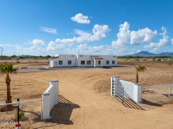 40179 Robles Rd, Maricopa, AZ 85138