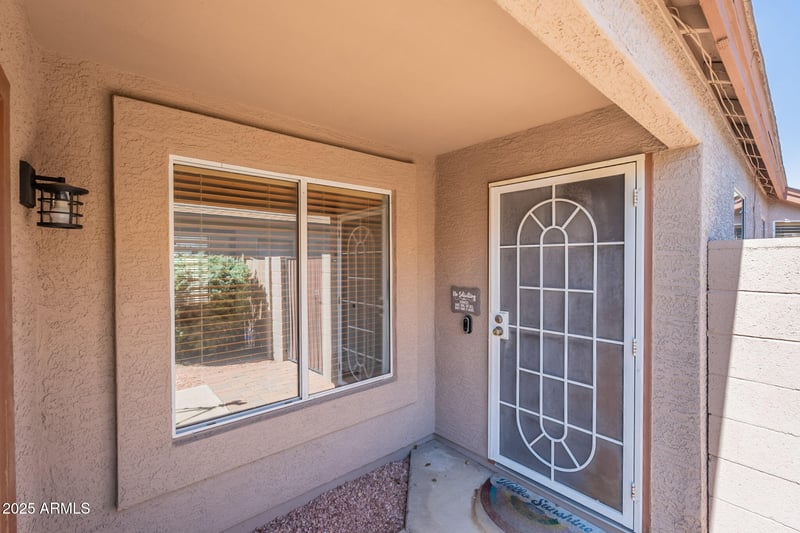 4018 Fallen Leaf Ln, Glendale, AZ 85310