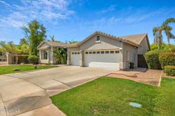 4018 Harrison St, Gilbert, AZ 85295