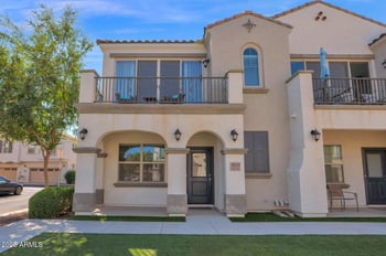 4018 Pony Ln #101, Gilbert, AZ 85295
