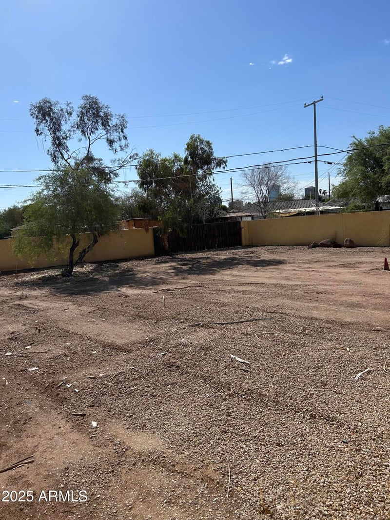 4019 12th Ave, Phoenix, AZ 85013