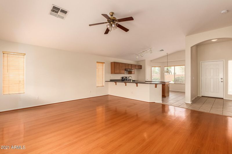 4019 E Chambers St, Phoenix, AZ 85040