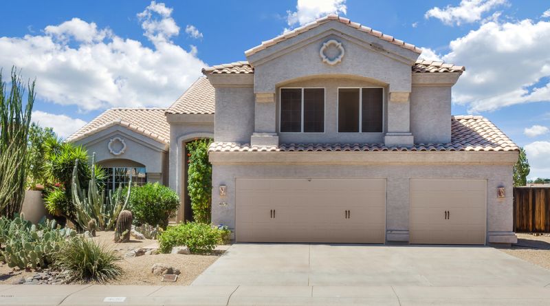 4019 E Desert Flower Ln, Phoenix, AZ 85044