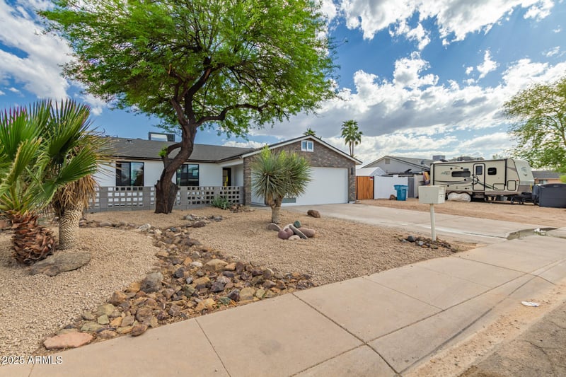 4019 Surrey Ave, Phoenix, AZ 85032