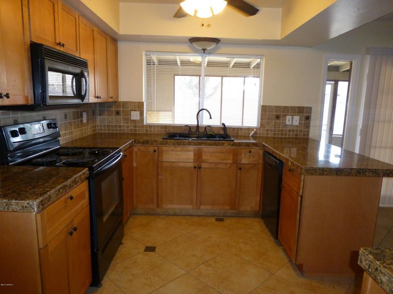 4019 W Sunnyside Dr, Phoenix, AZ 85029