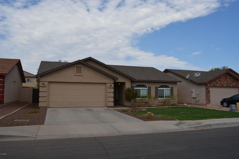 40198 N Lerwick Dr, San Tan Valley, AZ 85140