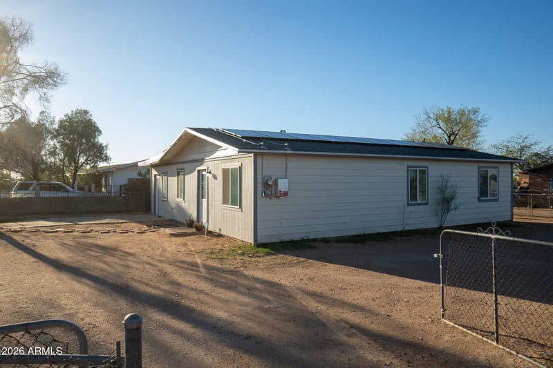 402 Battaglia Rd, Eloy, AZ 85131
