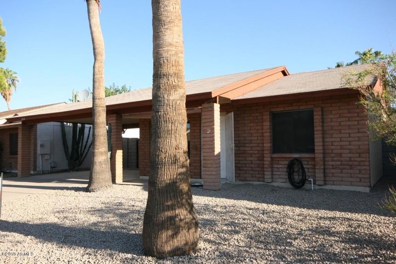 402 E Oraibi Dr, Phoenix, AZ 85024