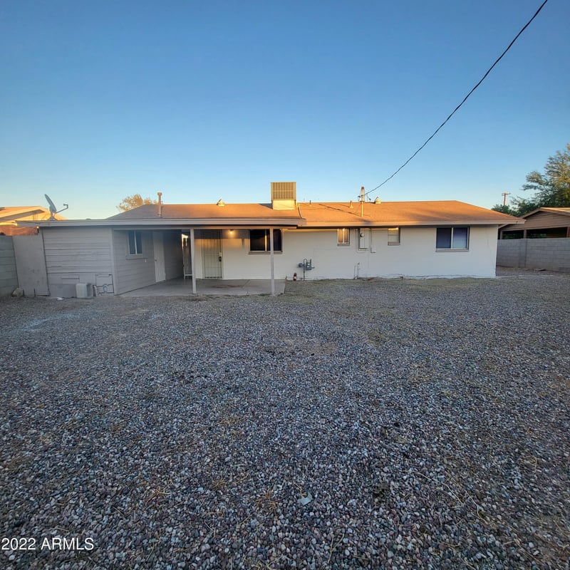 402 N Weidner Ave, Gila Bend, AZ 85337