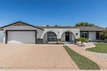 4020 Anderson Dr, Glendale, AZ 85308