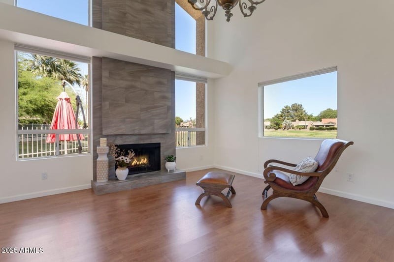 4020 Laurel Ln, Phoenix, AZ 85028