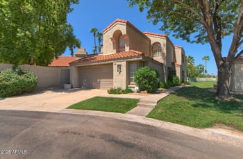 4020 Laurel Ln, Phoenix, AZ 85028