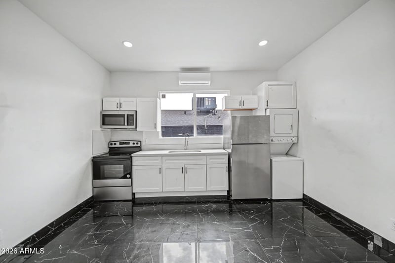 4020 15th St, Phoenix, AZ 85040