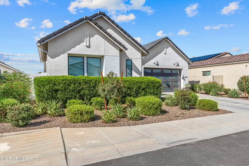 4020 Serpentine Dr, San Tan Valley, AZ 85144
