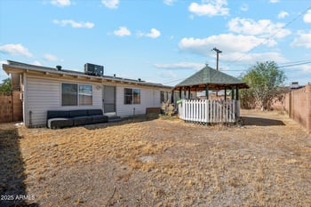 4020 Tuckey Ln, Phoenix, AZ 85019