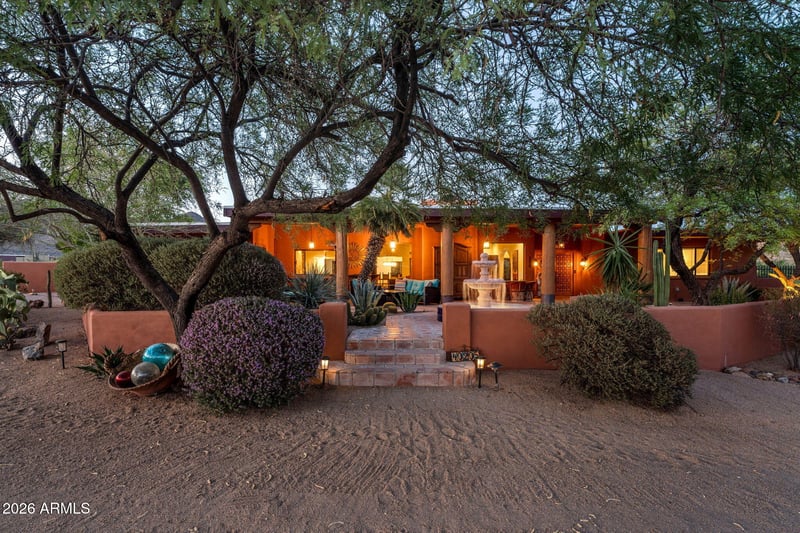 40205 N 26th St, Cave Creek, AZ 85331
