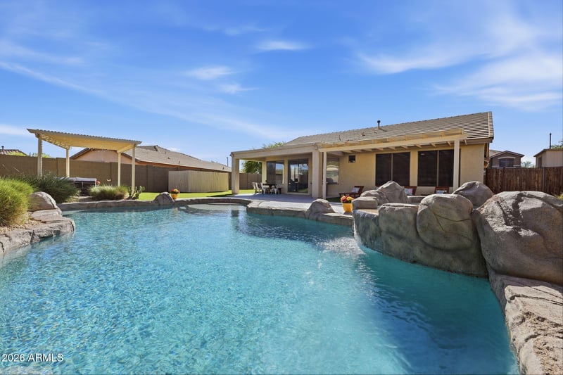40205 Faith Ln, Anthem, AZ 85086