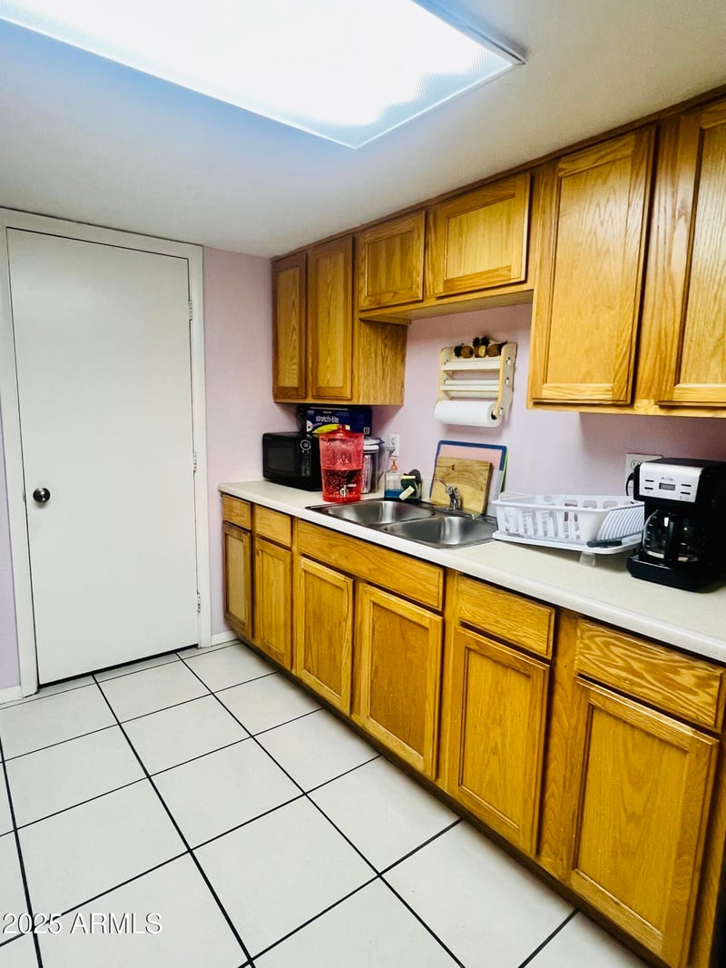 4021 44th Pl, Phoenix, AZ 85040