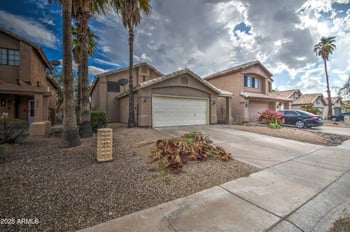 4021 Amberwood Dr, Phoenix, AZ 85048