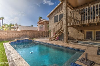 4021 Amberwood Dr, Phoenix, AZ 85048